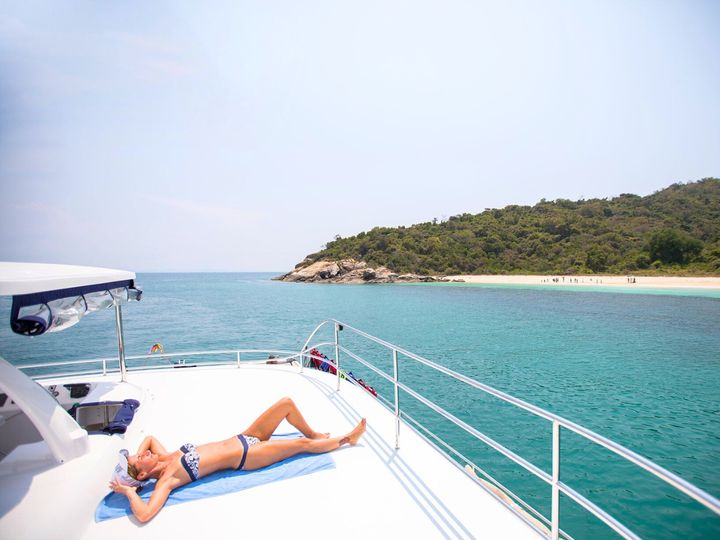 A smooth journey to breathtaking islands.