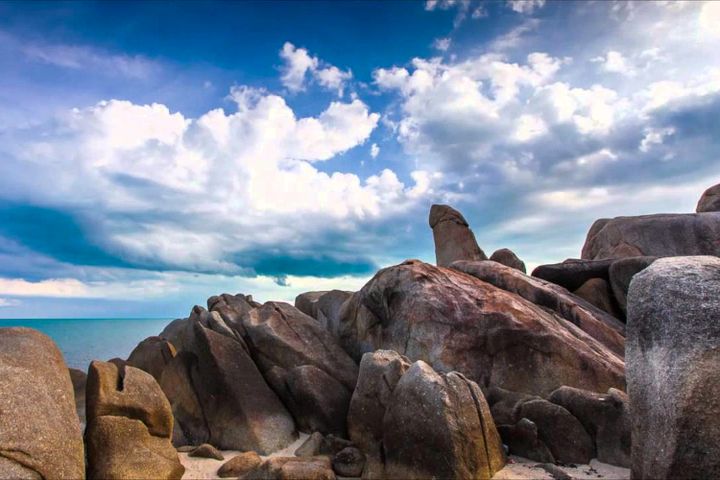 Grandpa and Grandma Rocks, funny rocks formation